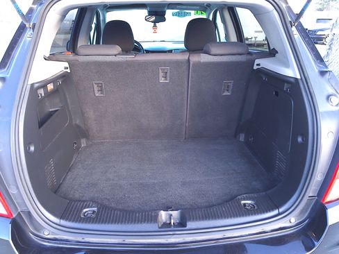 Used 2020 Chevrolet Trax LS image 13