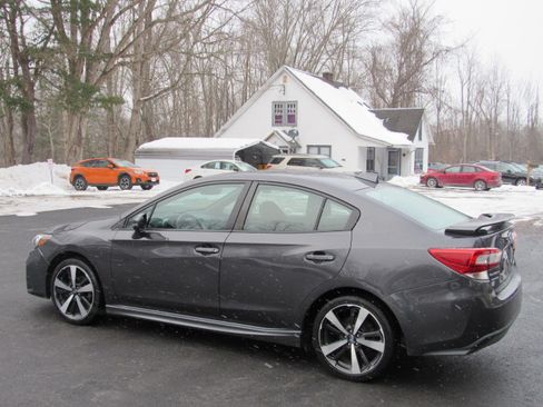Used 2019 Subaru Impreza 2.0i Sport image 5