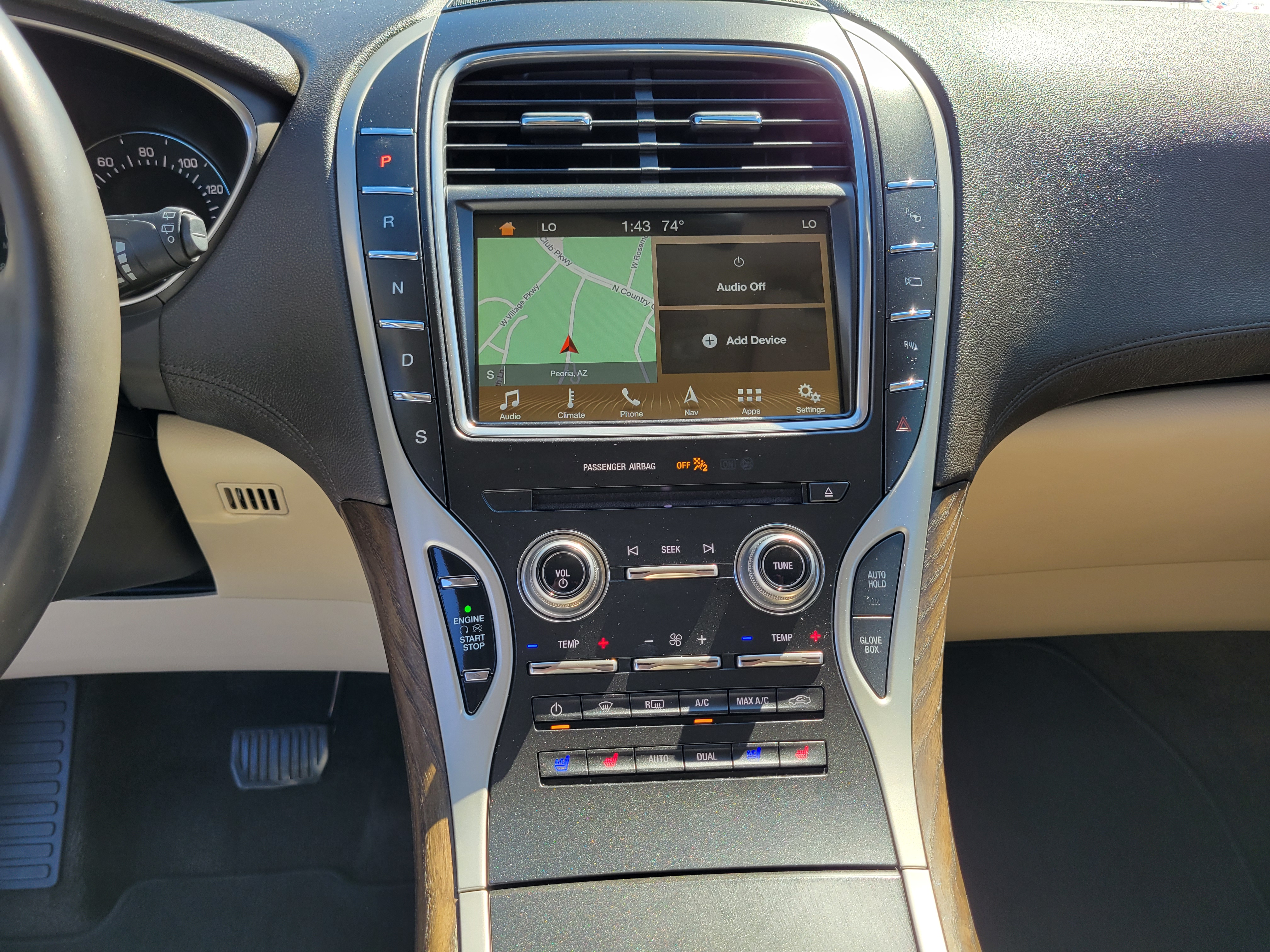Used 2017 Lincoln MKX FWD Reserve image 23