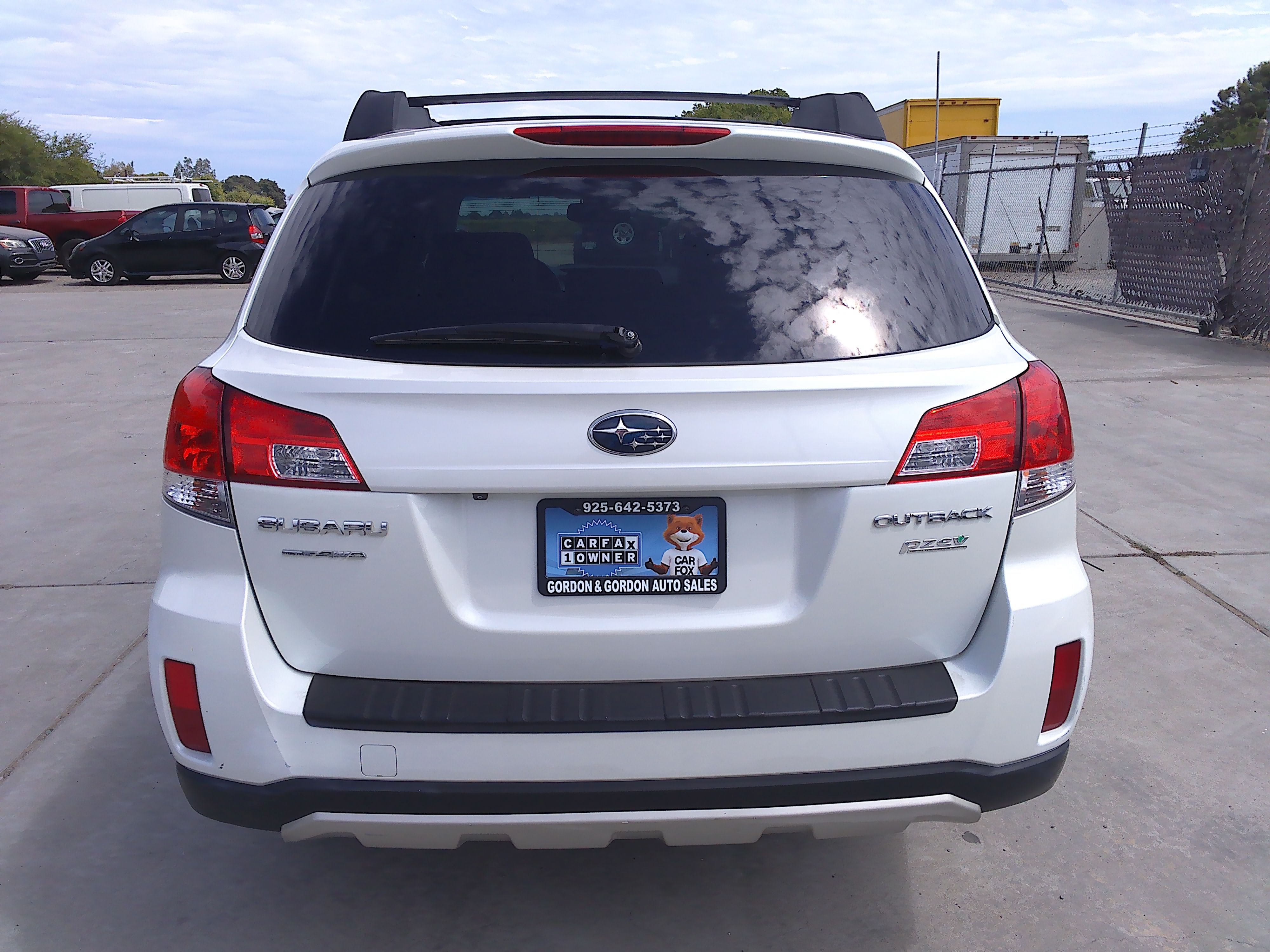 Used 2012 Subaru Outback 2.5i Premium AWD/4WD image 6