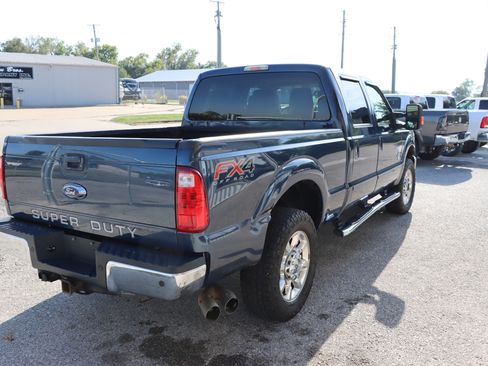 Used 2016 Ford F250 Lariat image 4