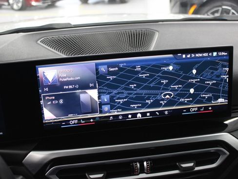 Used 2024 BMW i4 eDrive40 image 22