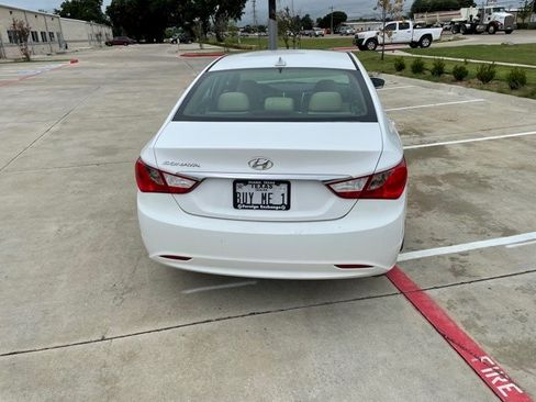 Used 2012 Hyundai Sonata GLS image 8