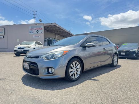 Used 2016 Kia Forte Koup EX FWD image 3