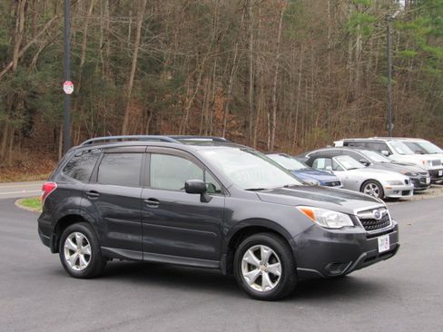 Used 2014 Subaru Forester 2.5i Premium image 15