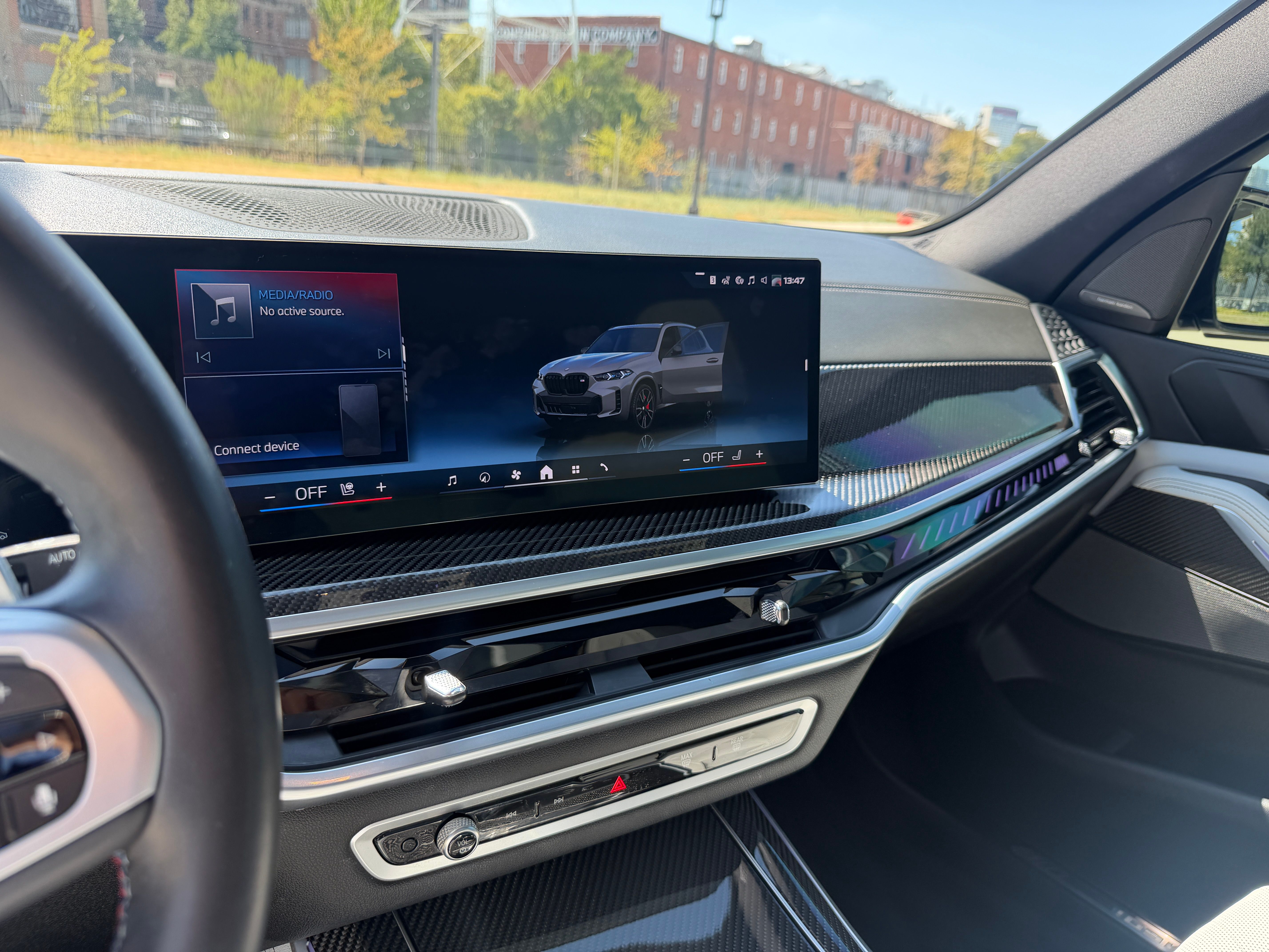 Used 2024 BMW X5 M60i AWD/4WD image 3