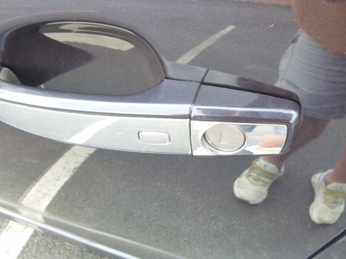 Used 2014 Chevrolet Cruze LTZ image 11