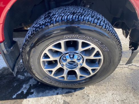 Used 2022 Ford F350 Lariat image 19