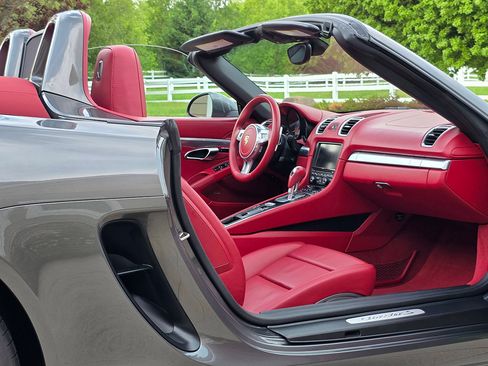 Used 2014 Porsche Boxster S RWD image 49