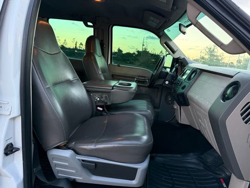 Used 2009 Ford F250 XL image 11