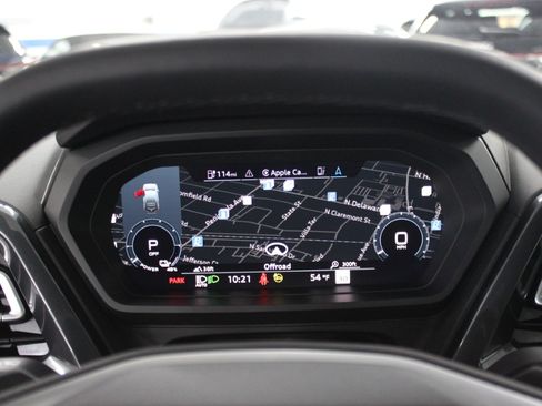 Used 2024 Audi Q4 e-tron Premium Plus image 22