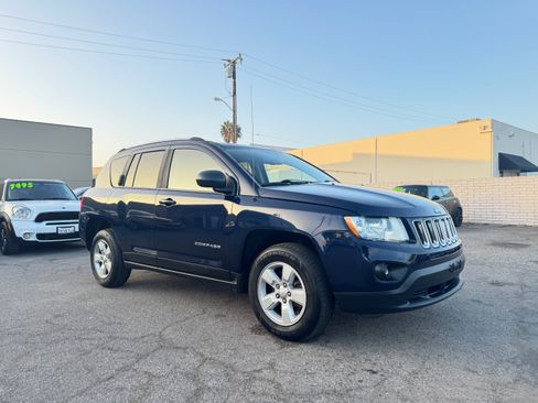 Used 2013 Jeep Compass Latitude image 8
