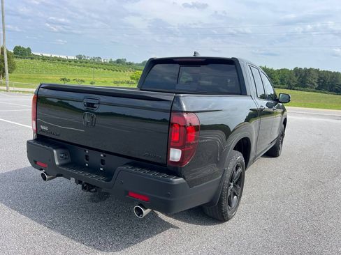 Used 2021 Honda Ridgeline AWD Black Edition image 7