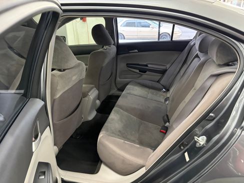 Used 2009 Honda Accord LX Sedan image 14