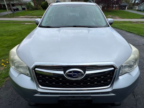 Used 2014 Subaru Forester 2.5i Premium AWD/4WD image 3