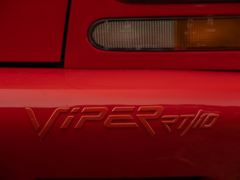 Used 1994 Dodge Viper RT/10 image 32