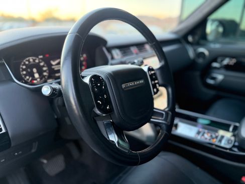 Used 2019 Land Rover Range Rover Supercharged AWD/4WD image 14