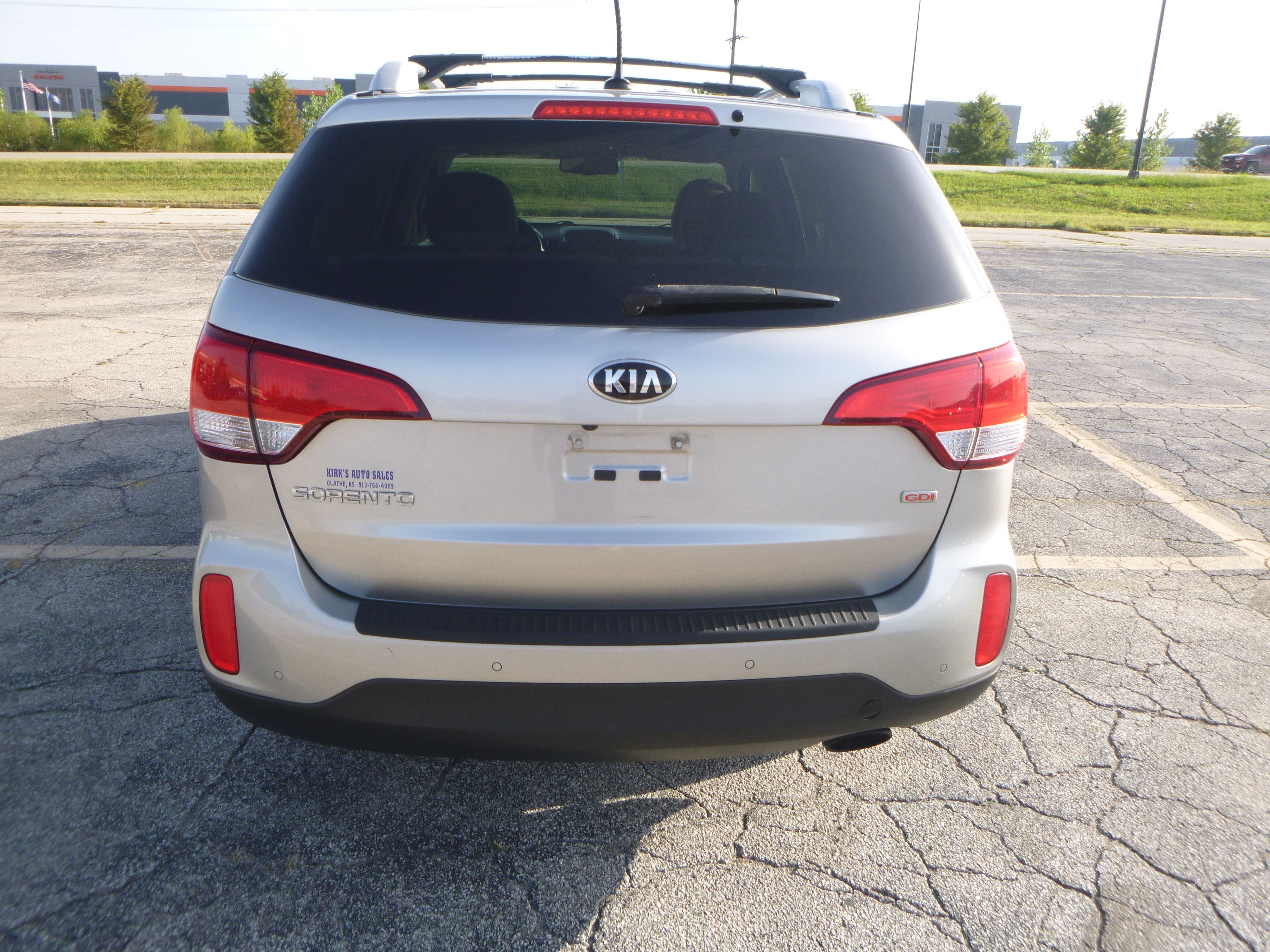 Used 2014 Kia Sorento FWD LX image 7