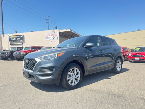 Used 2019 Hyundai Tucson FWD SE image 3