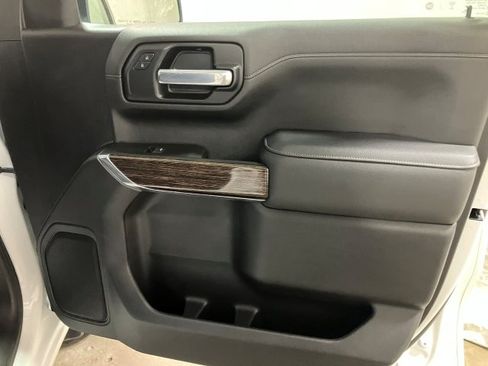 Used 2021 GMC Sierra 1500 Elevation image 26