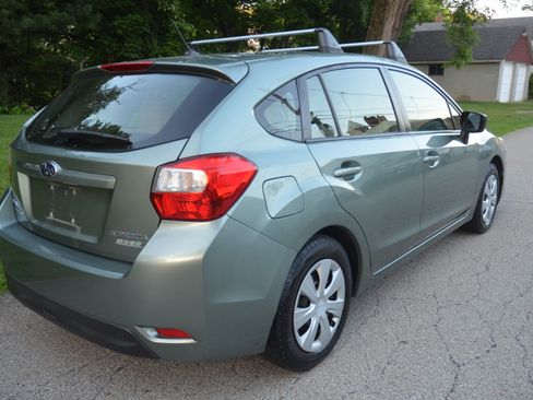 Used 2016 Subaru Impreza 2.0i Hatchback AWD/4WD image 4