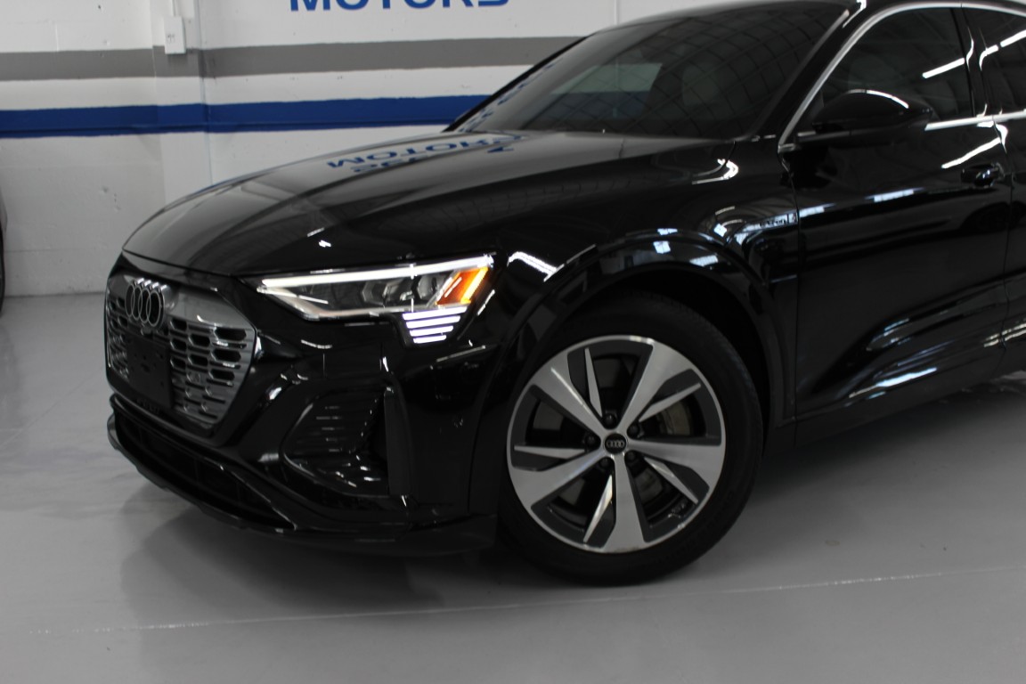 Used 2024 Audi Q8 e-tron Premium Plus Sportback AWD/4WD image 4