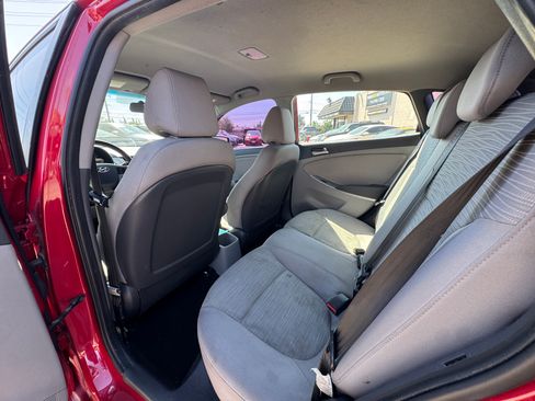 Used 2016 Hyundai Accent SE Hatchback FWD image 19