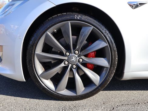 Used 2017 Tesla Model S P100D image 28