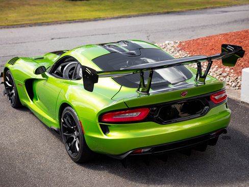 Used 2017 Dodge Viper GTC image 28