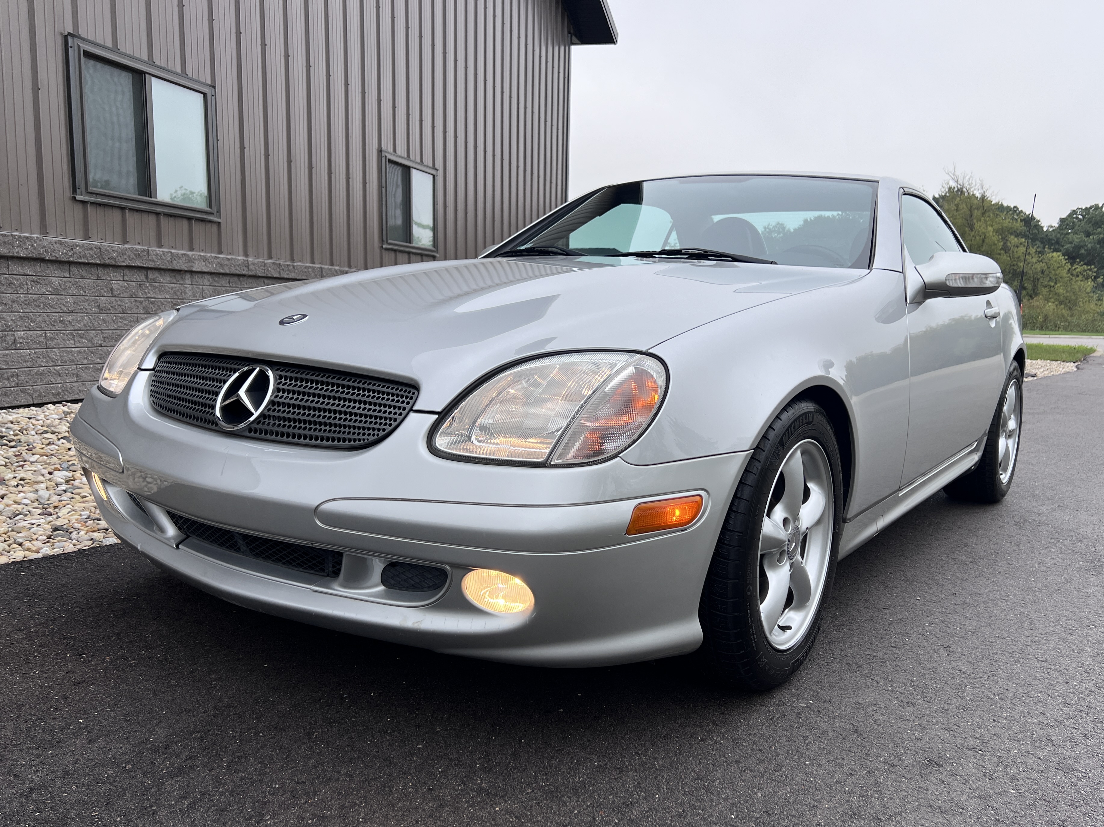 Used 2003 Mercedes-Benz SLK 320 image 4