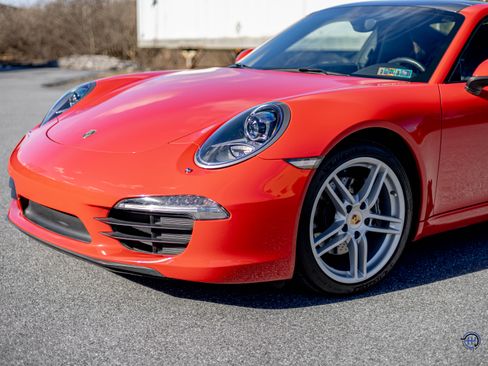 Used 2013 Porsche 911 Carrera image 3