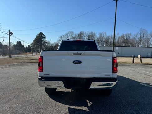 Used 2023 Ford F150 XLT image 7