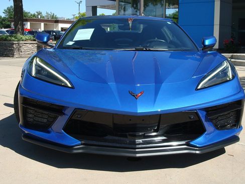 Used 2021 Chevrolet Corvette image 2
