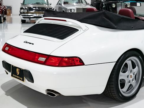 Used 1995 Porsche 911 Carrera image 38