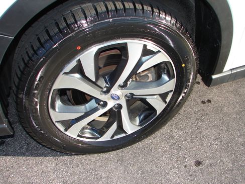 Used 2021 Subaru Outback Limited XT image 14