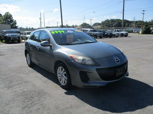 Used 2013 MAZDA MAZDA3 i Touring image 4