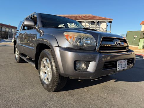 Used 2007 Toyota 4Runner Sport image 10