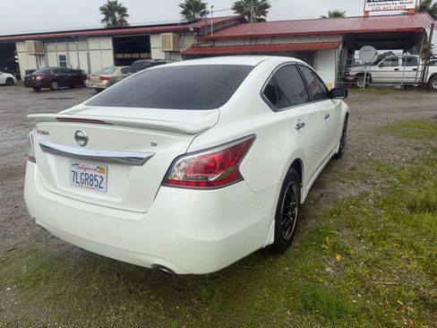 Used 2015 Nissan Altima 2.5 image 12