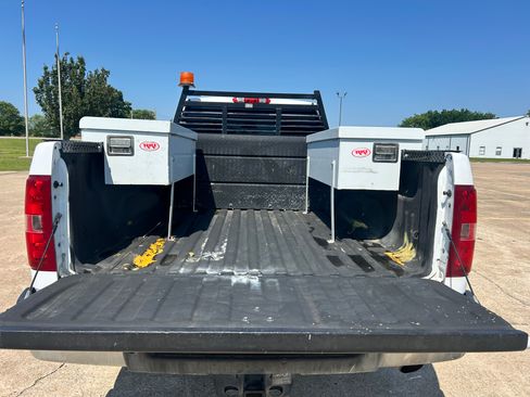 Used 2013 Chevrolet Silverado 2500 RWD image 17