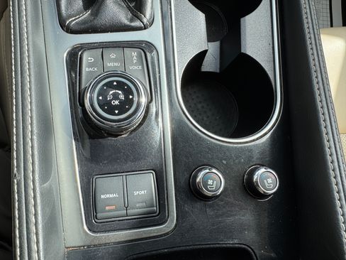 Used 2017 Nissan Maxima Platinum image 19