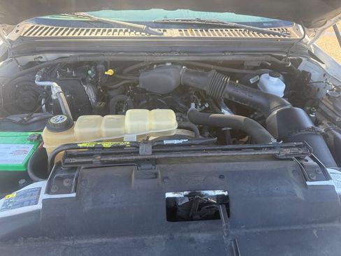 Used 2002 Ford F250 image 7
