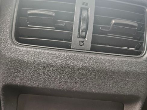 Used 2022 Nissan Rogue SL AWD/4WD image 18