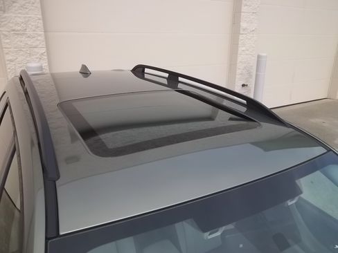 Used 2020 Subaru Forester Premium image 8