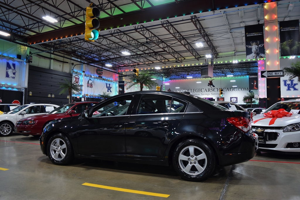 Used 2015 Chevrolet Cruze LT FWD image 4