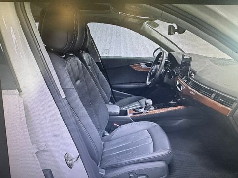 Used 2022 Audi A4 2.0T Premium AWD/4WD image 6