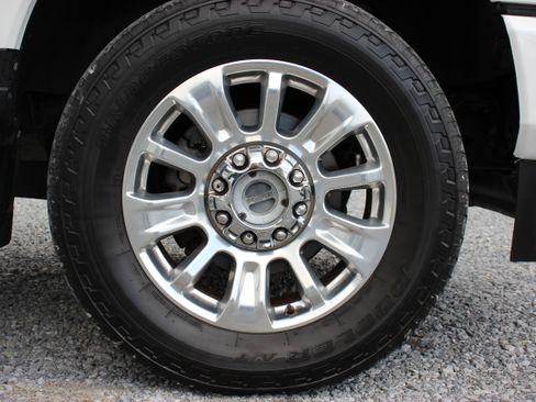 Used 2020 Ford F350 AWD/4WD image 13