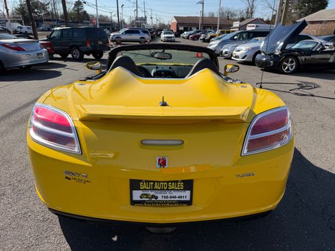 Used 2007 Saturn Sky Red Line image 18