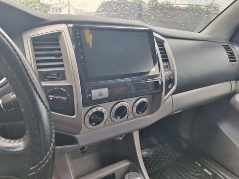 Used 2005 Toyota Tacoma TRD Off-Road image 11