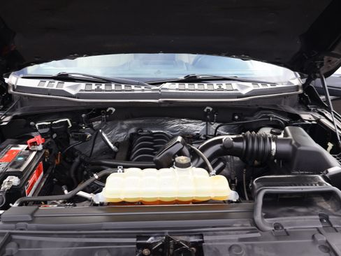 Used 2015 Ford F150 Lariat image 40