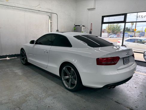 Used 2011 Audi A5 2.0T Premium Plus quattro Cpe AWD/4WD image 5